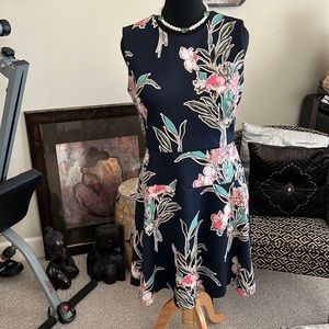 Really nice dress by Neiman Marcus!